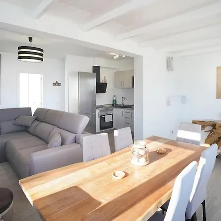 アパート Rooftop Sea View With Jacuzzi And A/c