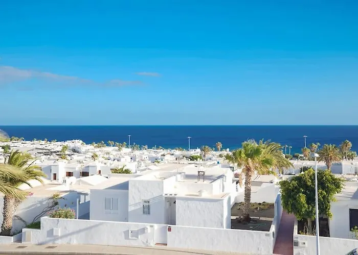 Rooftop Sea View With Jacuzzi And A/c Apartment